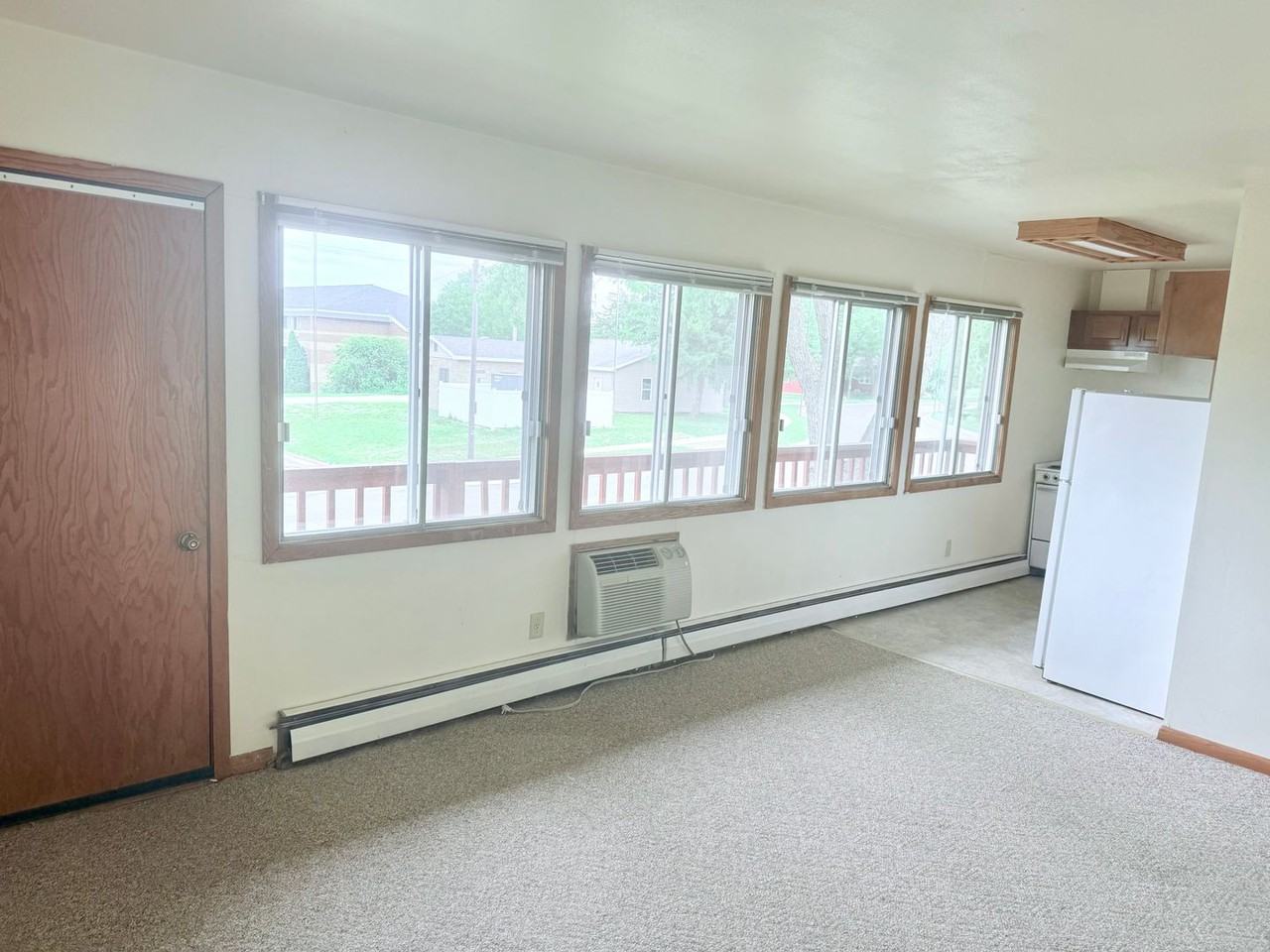 1161 W Carriage Dr #11 - Photo 6 of 18