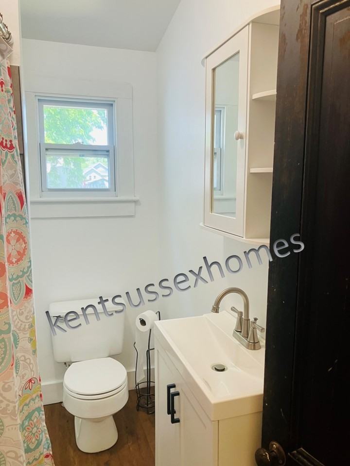 112 Mechanic St #A - Photo 7 of 18