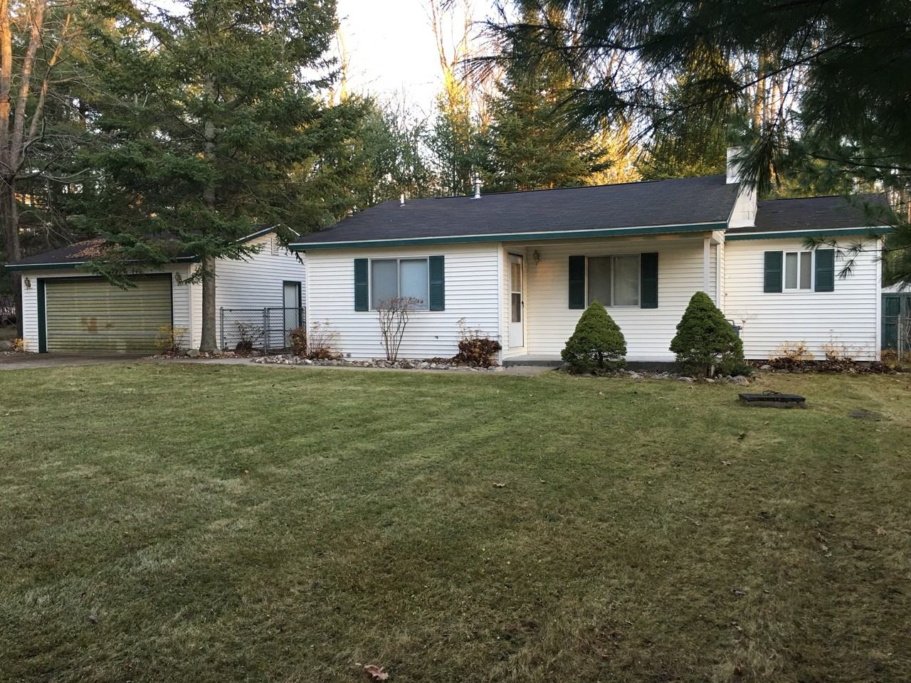 143 Winding Dr - Photo 2 of 4
