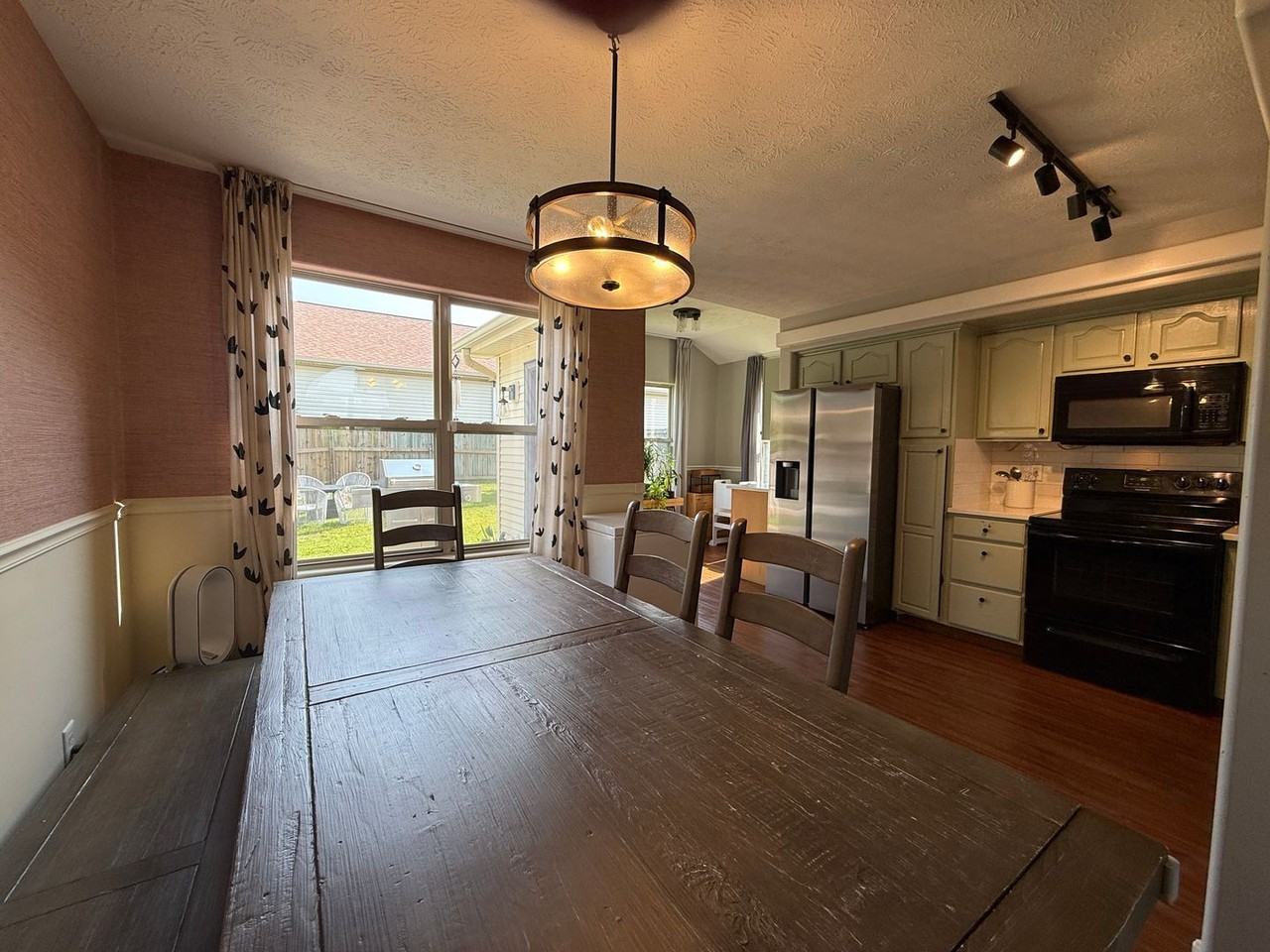 2765 Mable Ln - Photo 5 of 23