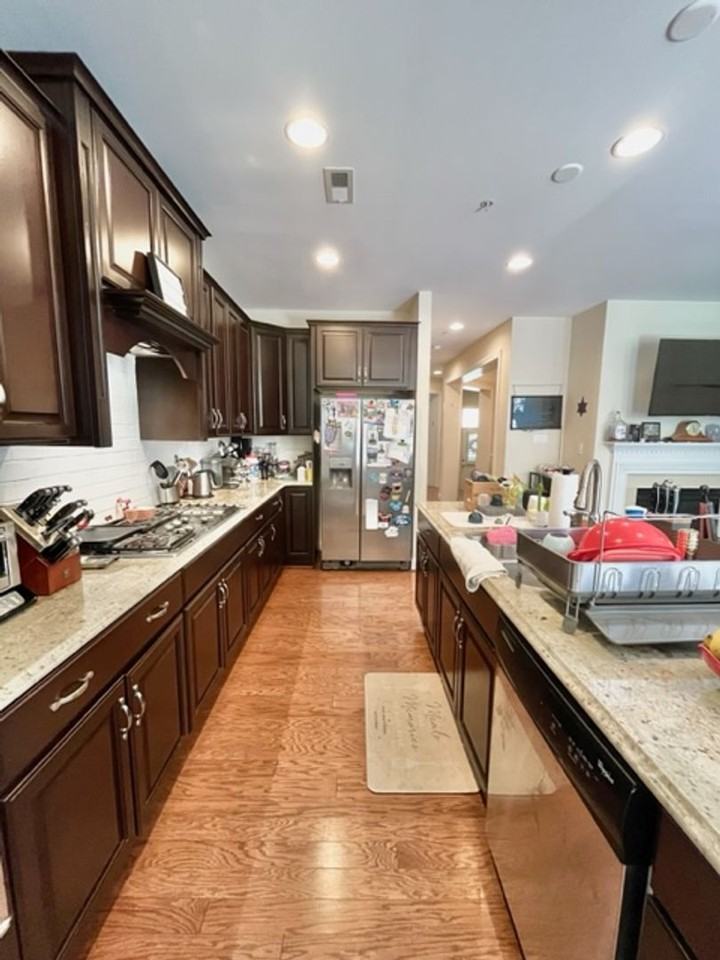 11217 Terrace Ln - Photo 4 of 14