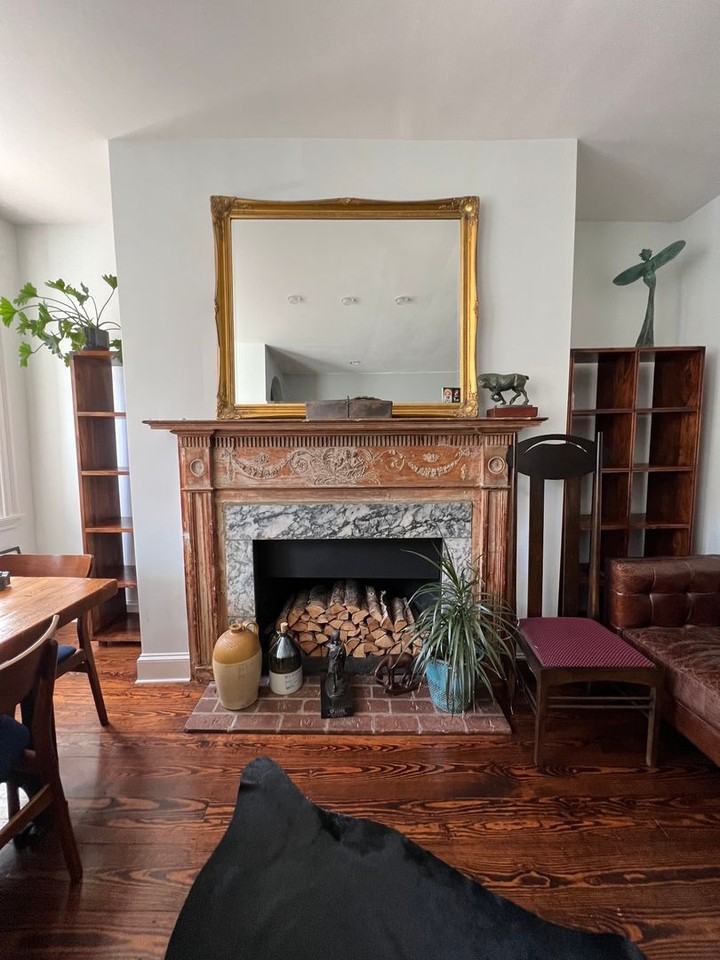 239 Delancey St - Photo 4 of 23