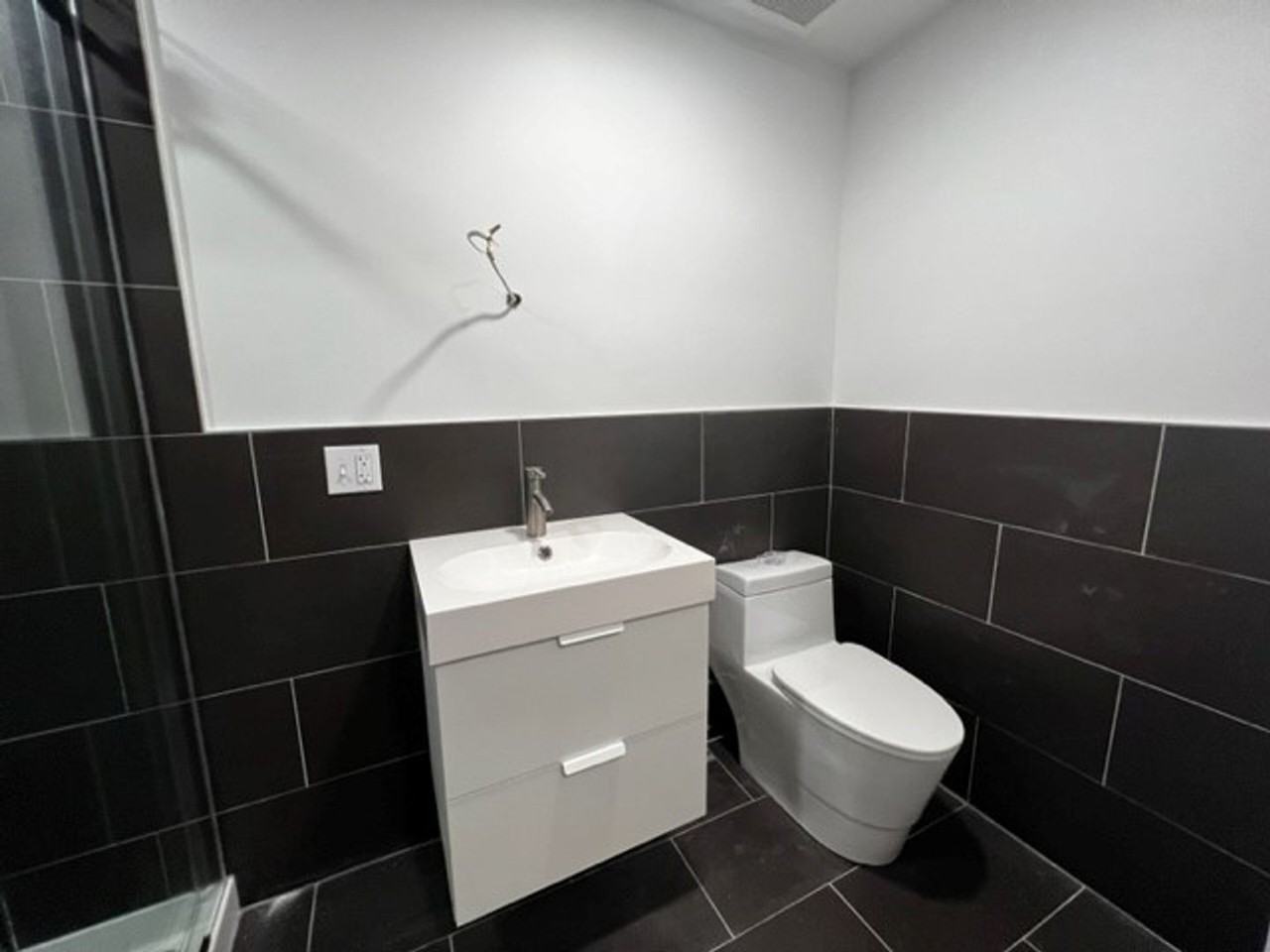 1610 Rodman St - Photo 2 of 22