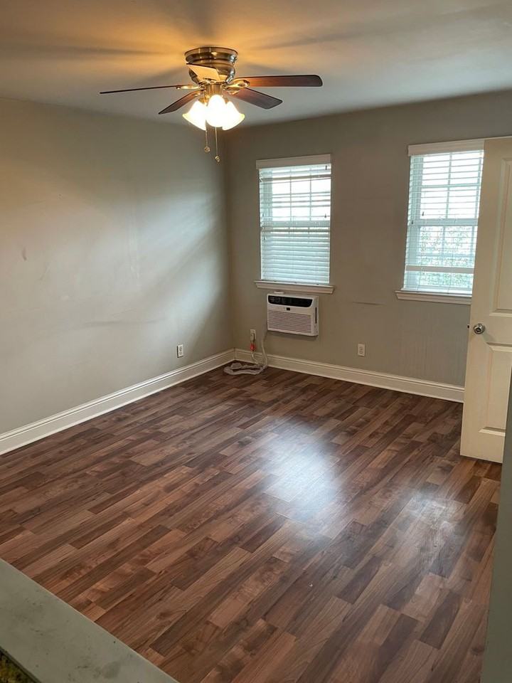 2309 2309 Baronne St - 103 Baronne - Photo 2 of 10
