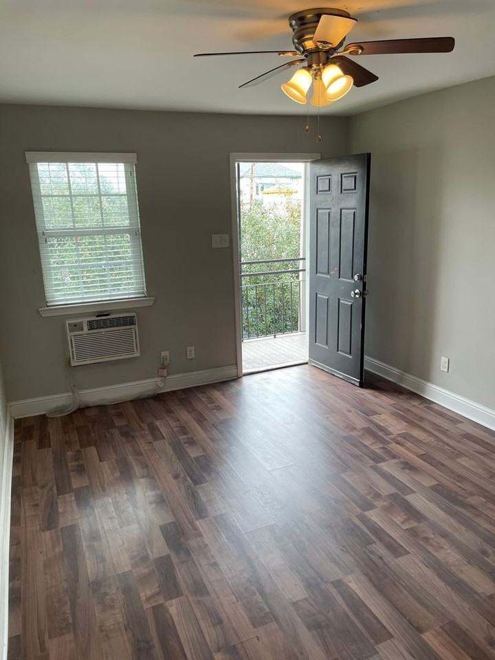 2309 2309 Baronne St - 103 Baronne - Photo 3 of 10