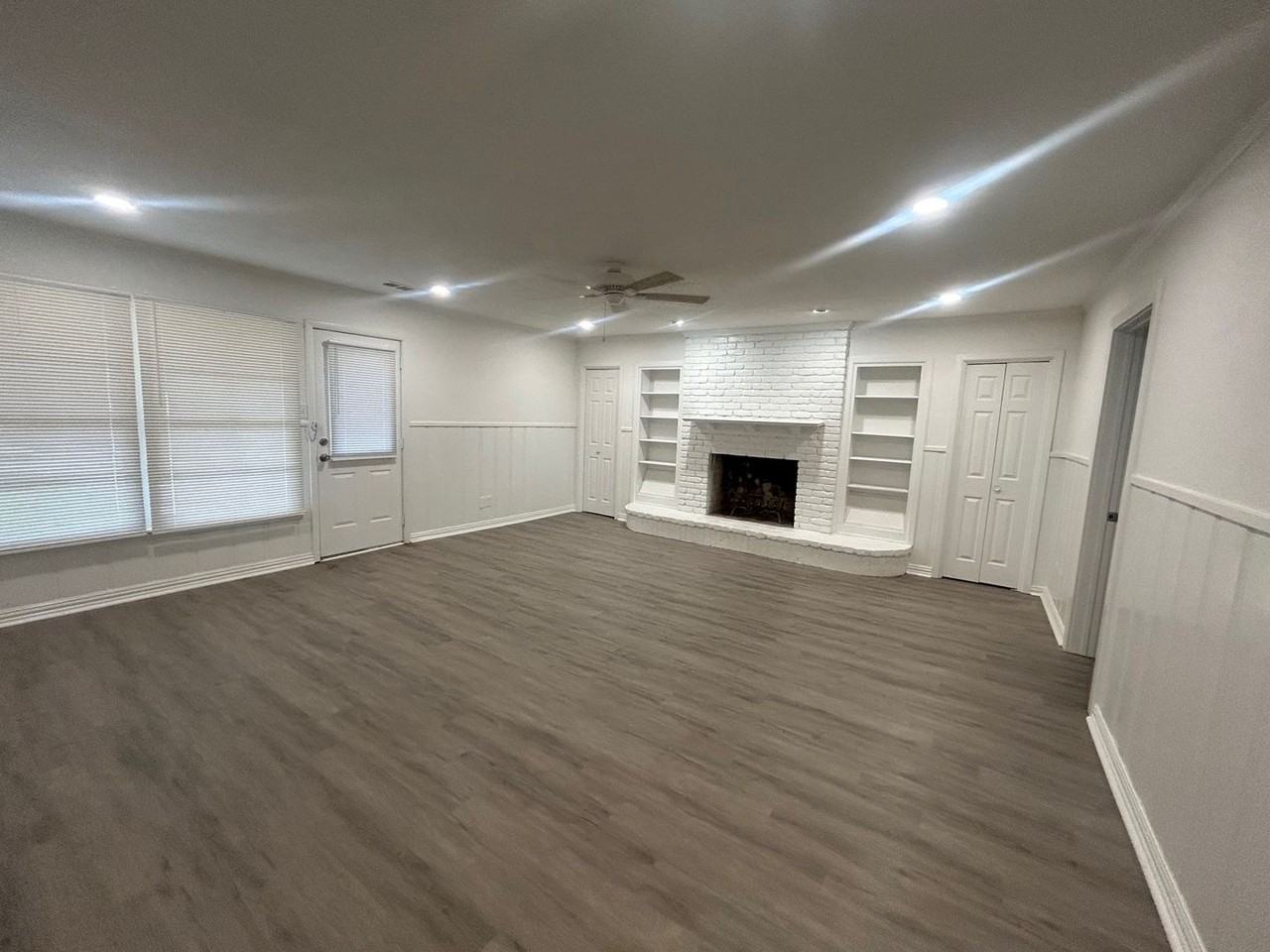 2309 Glendale Dr - Photo 2 of 15