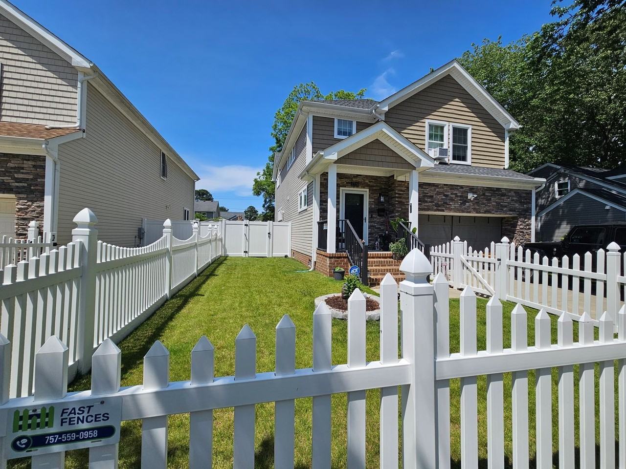 2728 Myrtle Ave - Photo 3 of 27