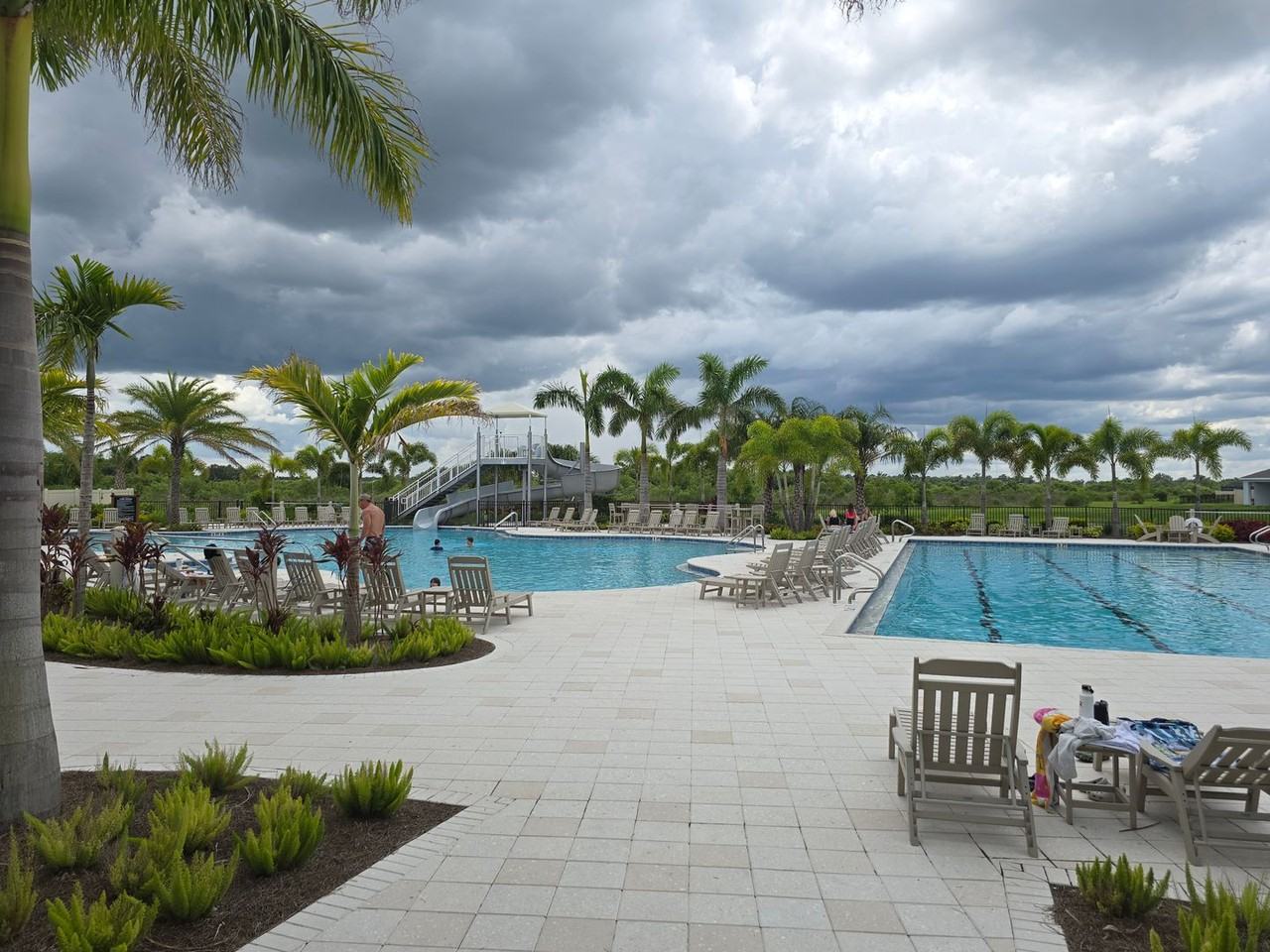 3438 Shady Sunrise Loop - Photo 3 of 33