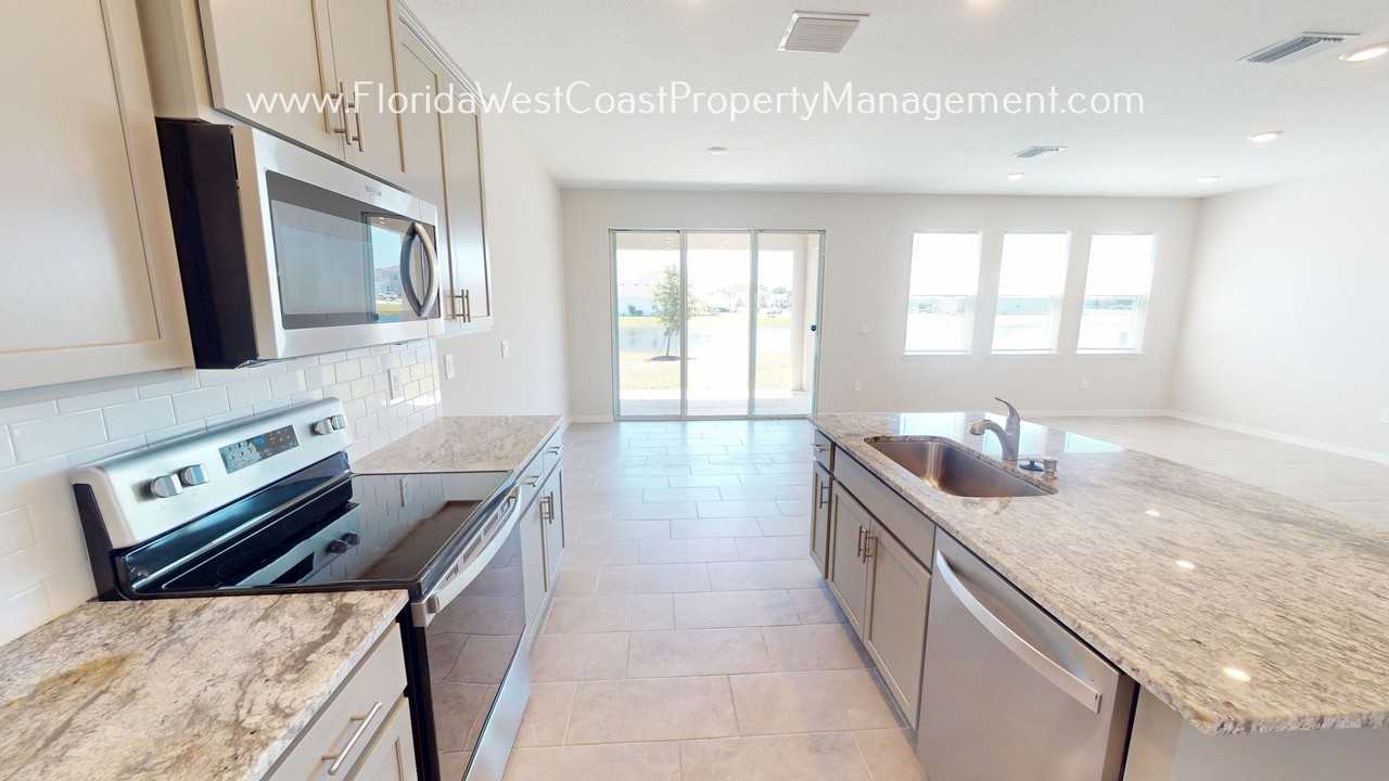 5269 Grove Mill Loop - Photo 2 of 50