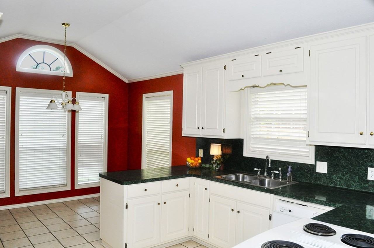 3610 Ashcreek Cir - Photo 4 of 13