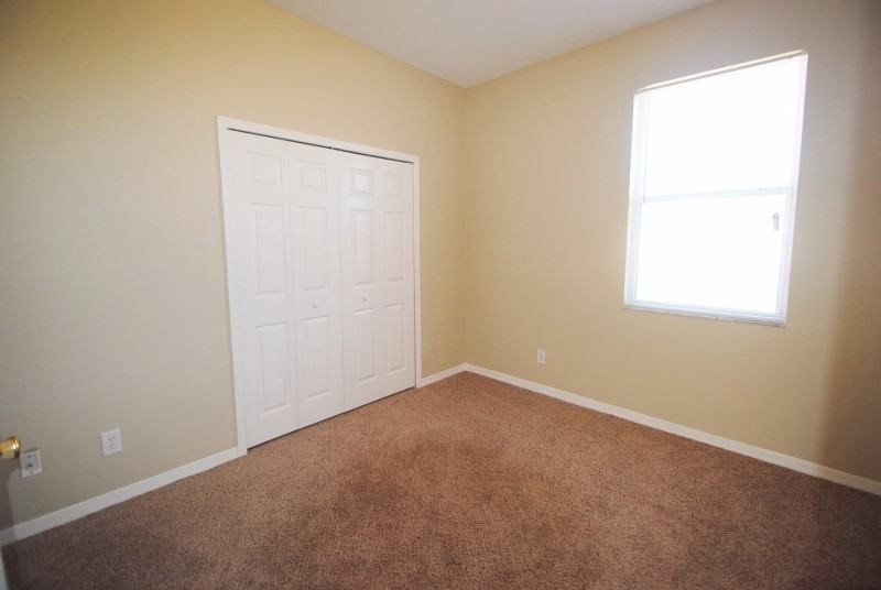 12113 Kendra Ct - Photo 2 of 8