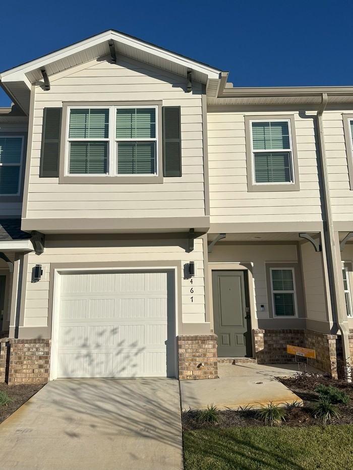 467 Westgate Way - Photo 2 of 23