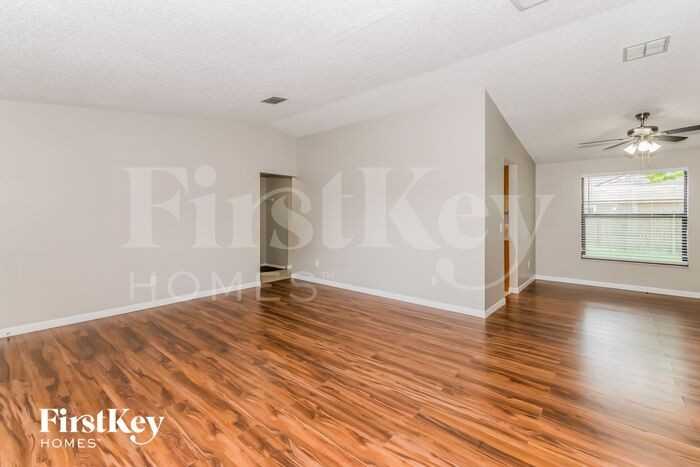 11073 Steeding Horse Dr - Photo 3 of 15