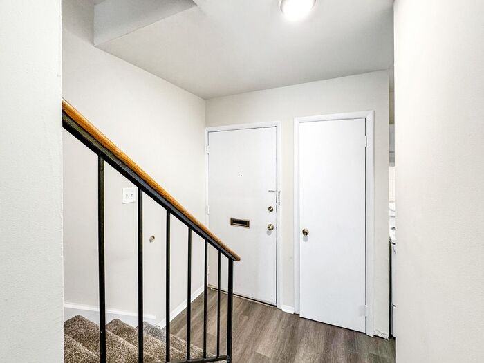 117A Newcastle Dr - Photo 3 of 12