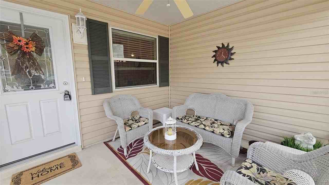 2552 Red Cedar Ln - Photo 3 of 21