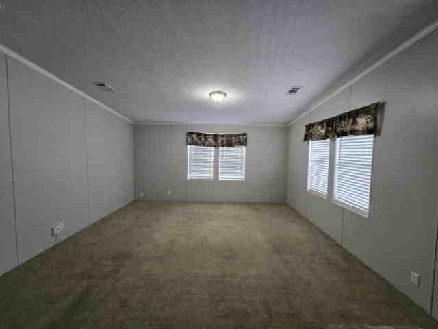 108 Nw 49th St #404 - Photo 3 of 9