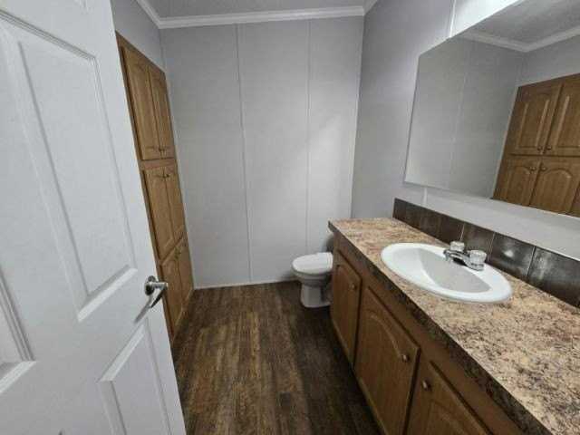 108 Nw 49th St #404 - Photo 5 of 9