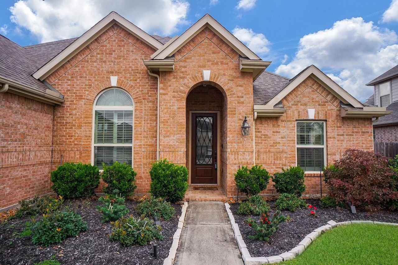 13314 Edison Trace Ln - Photo 4 of 48