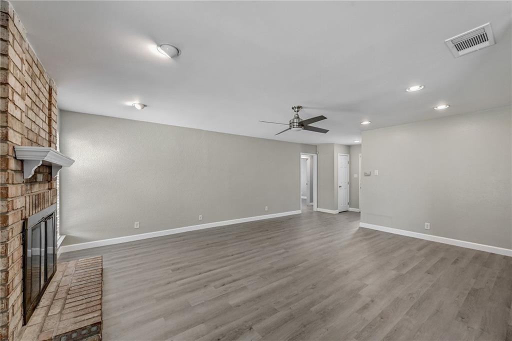 906 Cactus Dr - Photo 4 of 25