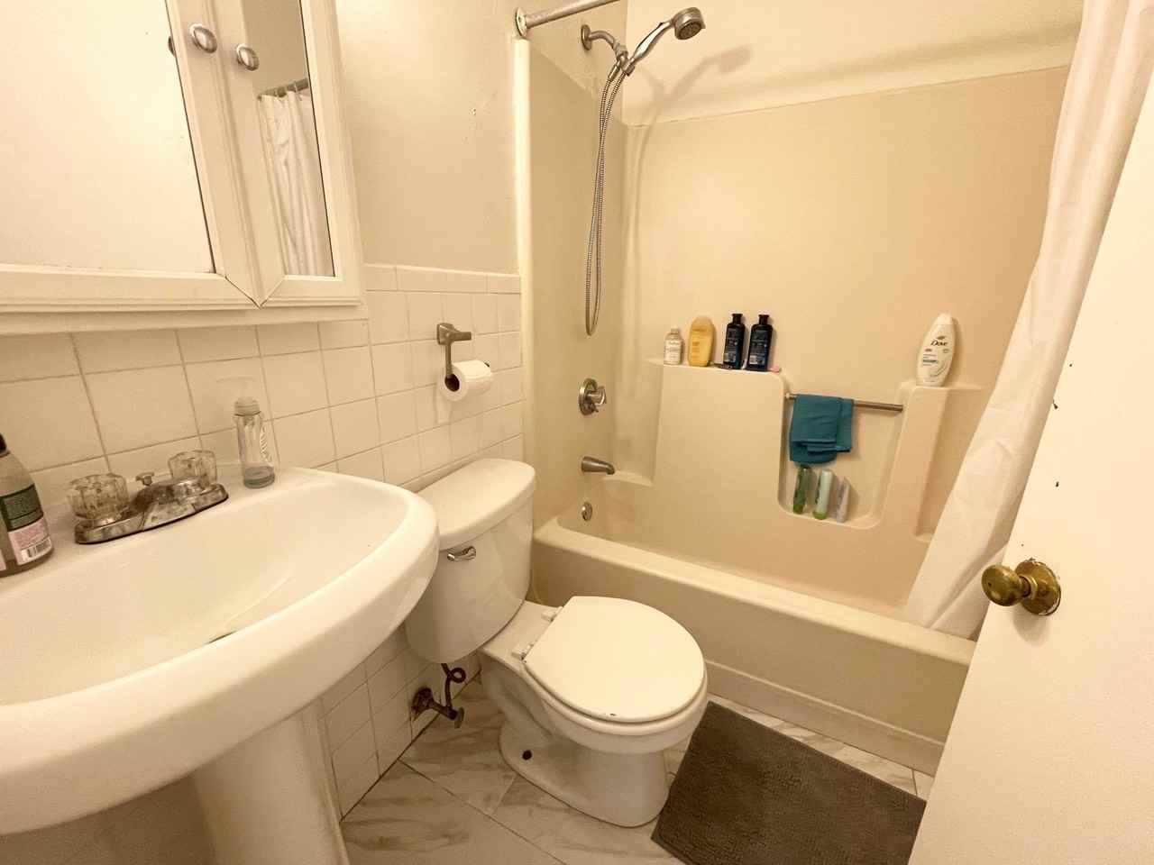 Hammond St - Photo 2 of 5