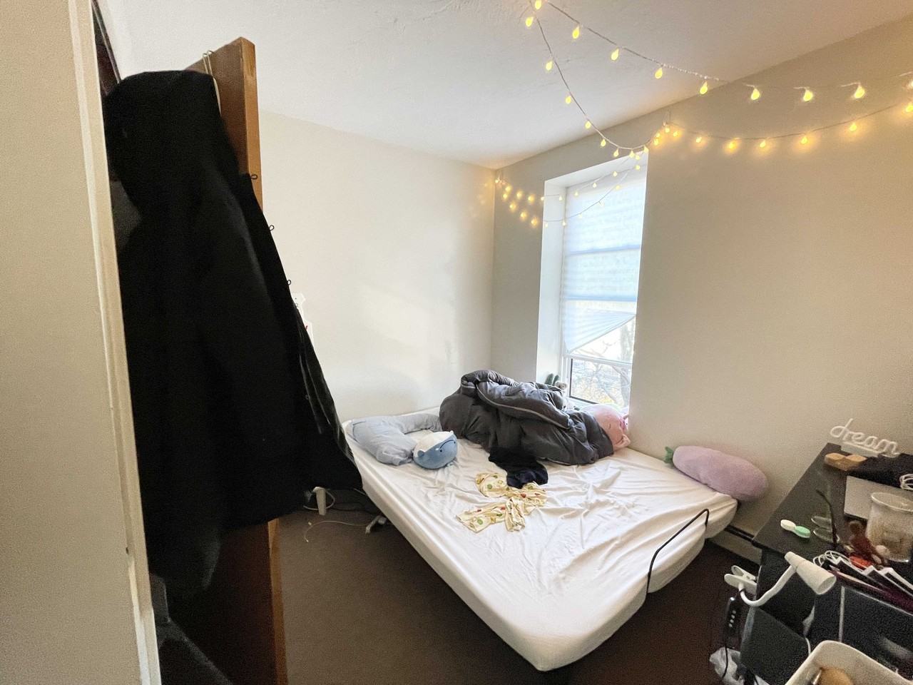 Hammond St - Photo 3 of 5