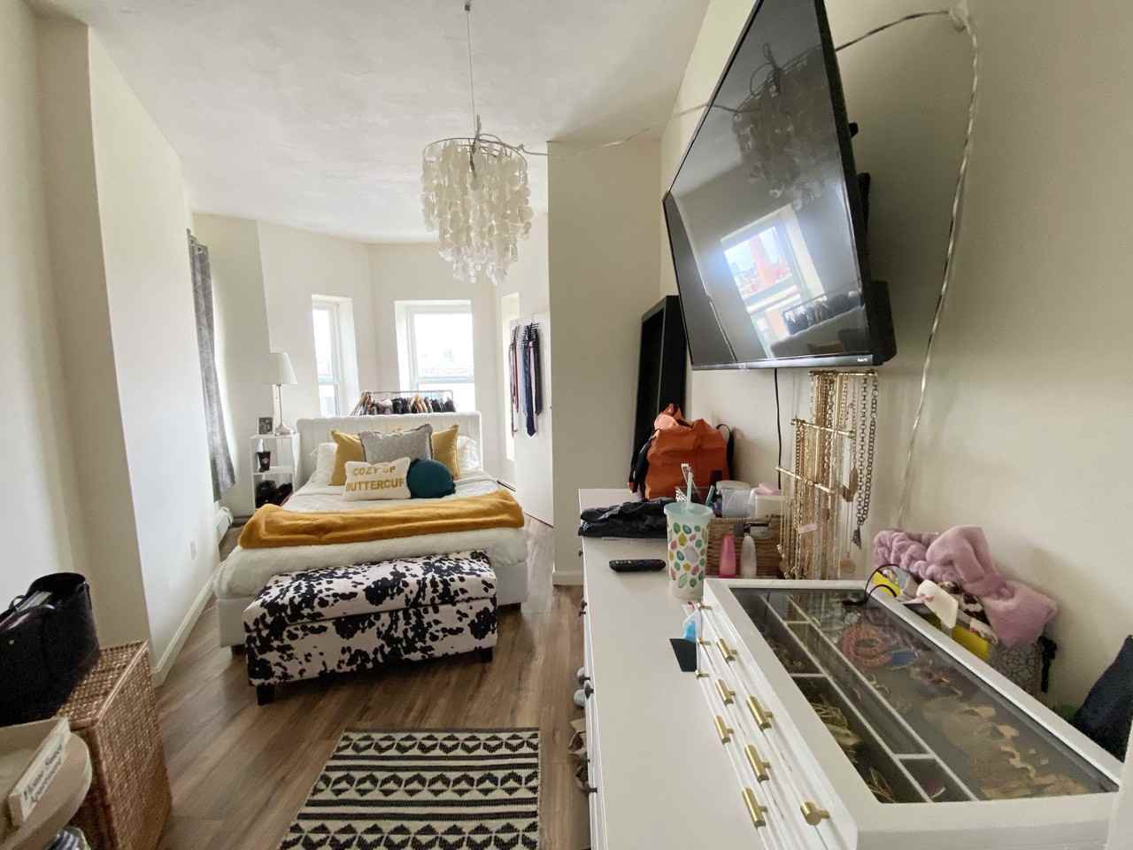 Hammond St - Photo 3 of 6