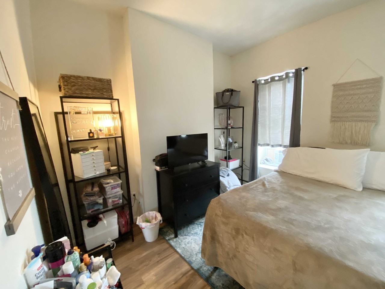 Hammond St - Photo 4 of 6