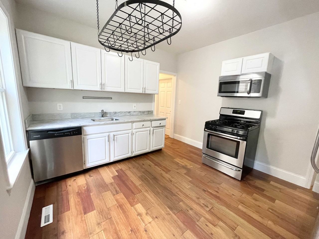 Taft St - Photo 5 of 7