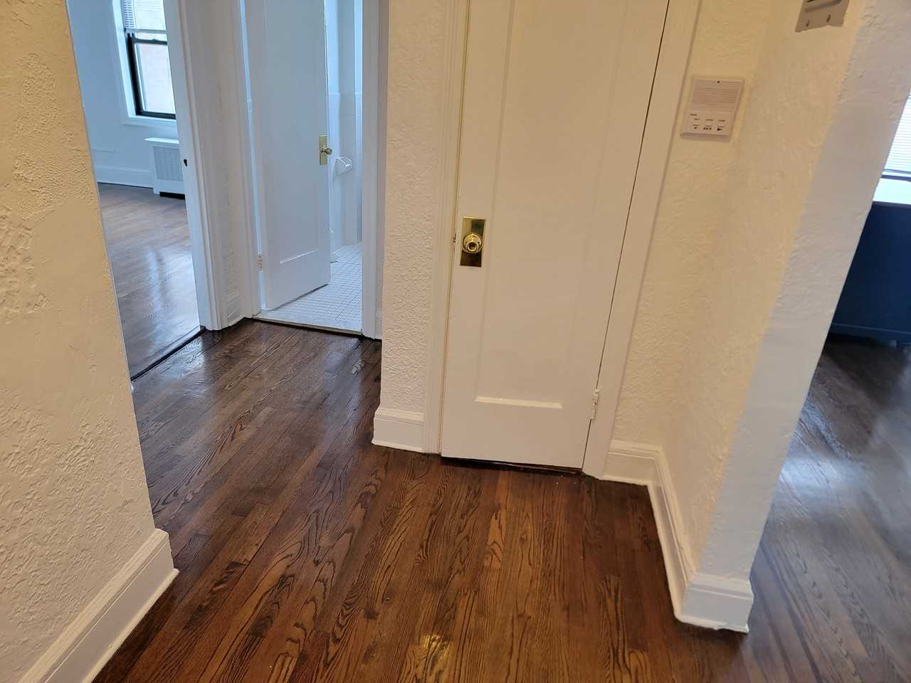 138 Chatsworth Avenue 5 - Photo 2 of 8
