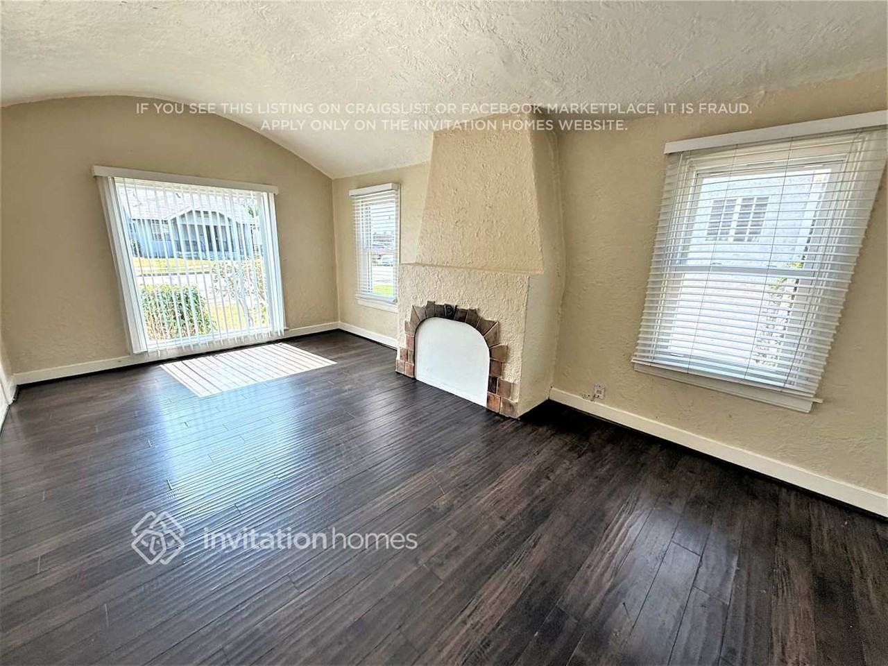 6046 6th Ave - Photo 5 of 24