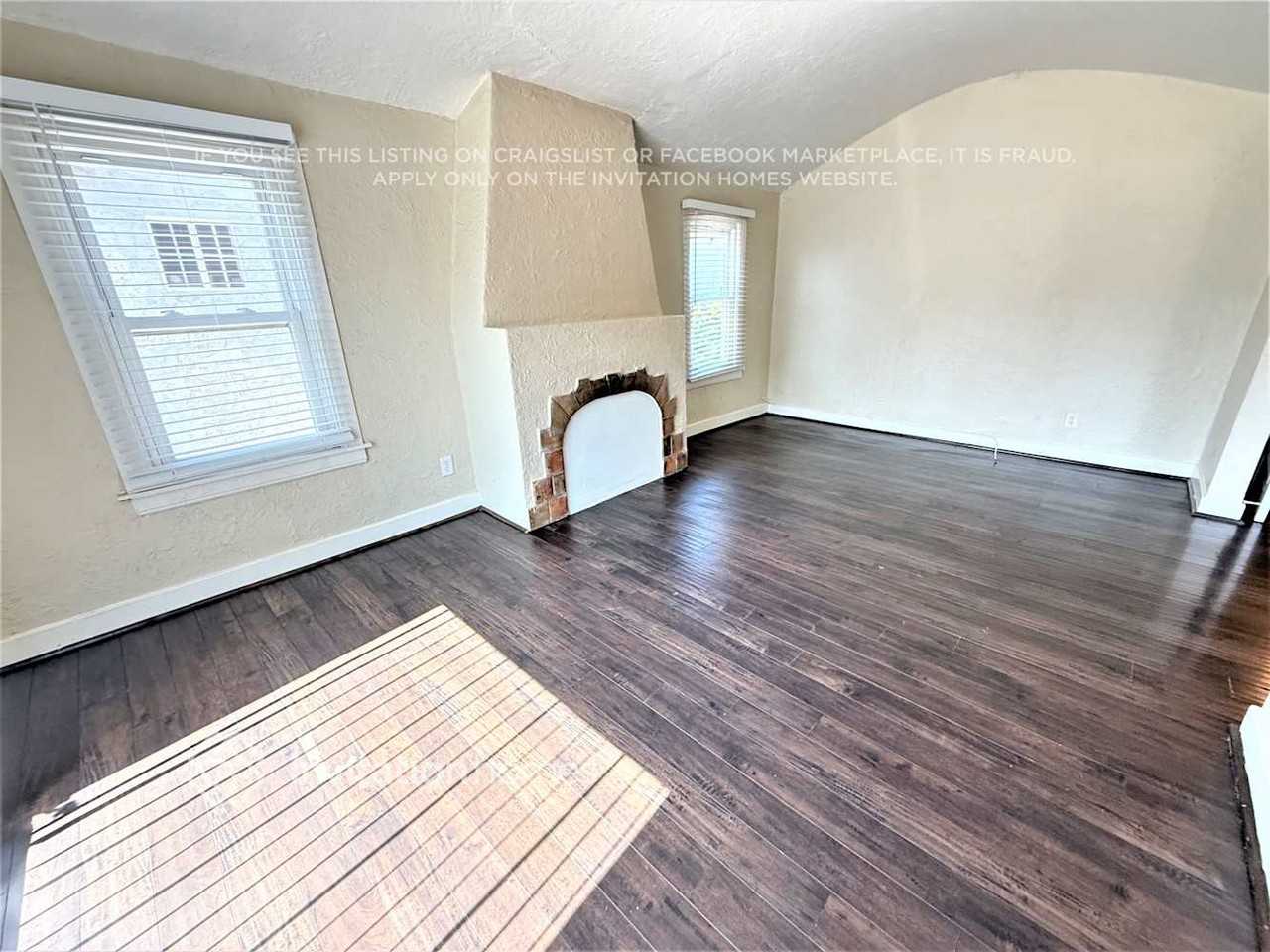 6046 6th Ave - Photo 6 of 24