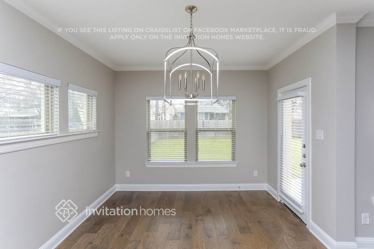 2701 Mission St - Photo 6 of 17