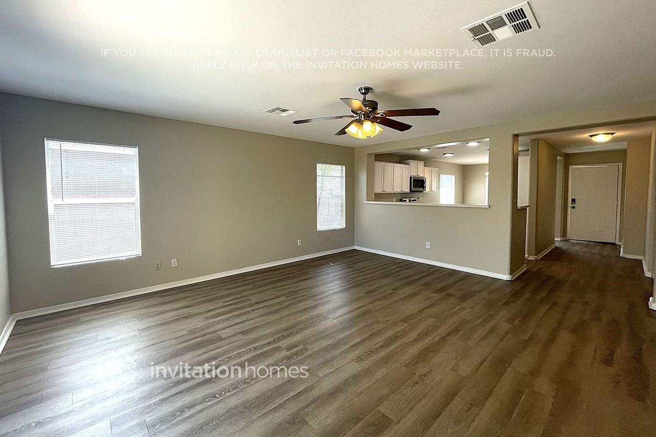 11558 W Retheford Rd - Photo 3 of 14