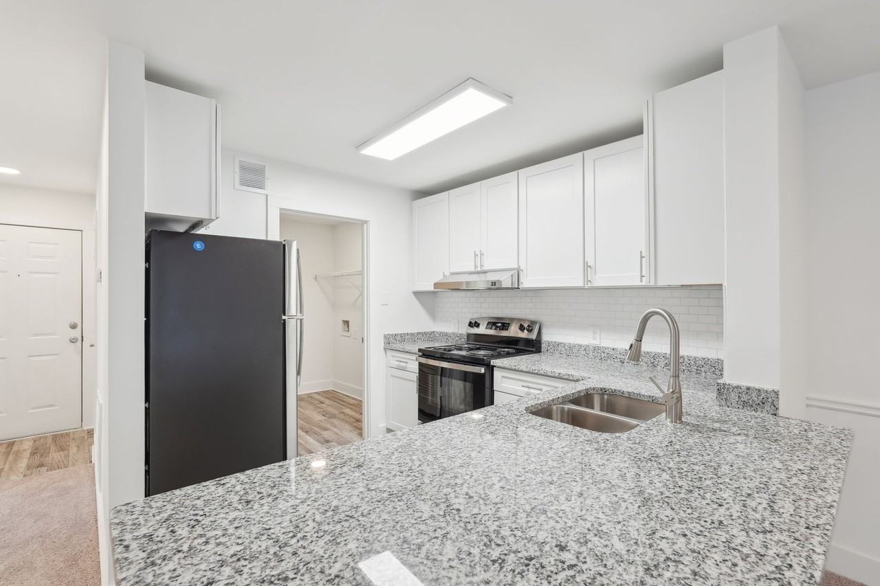 Wesley Place Apartments at Lawrenceville - Photo 6 of 51