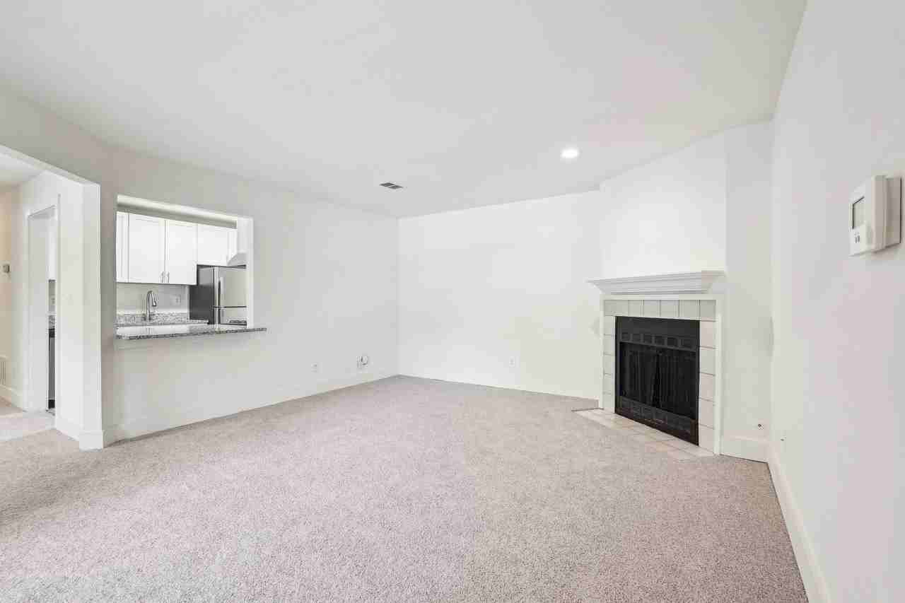 Wesley Trevento Apartments at Lithia Springs - Photo 7 of 55
