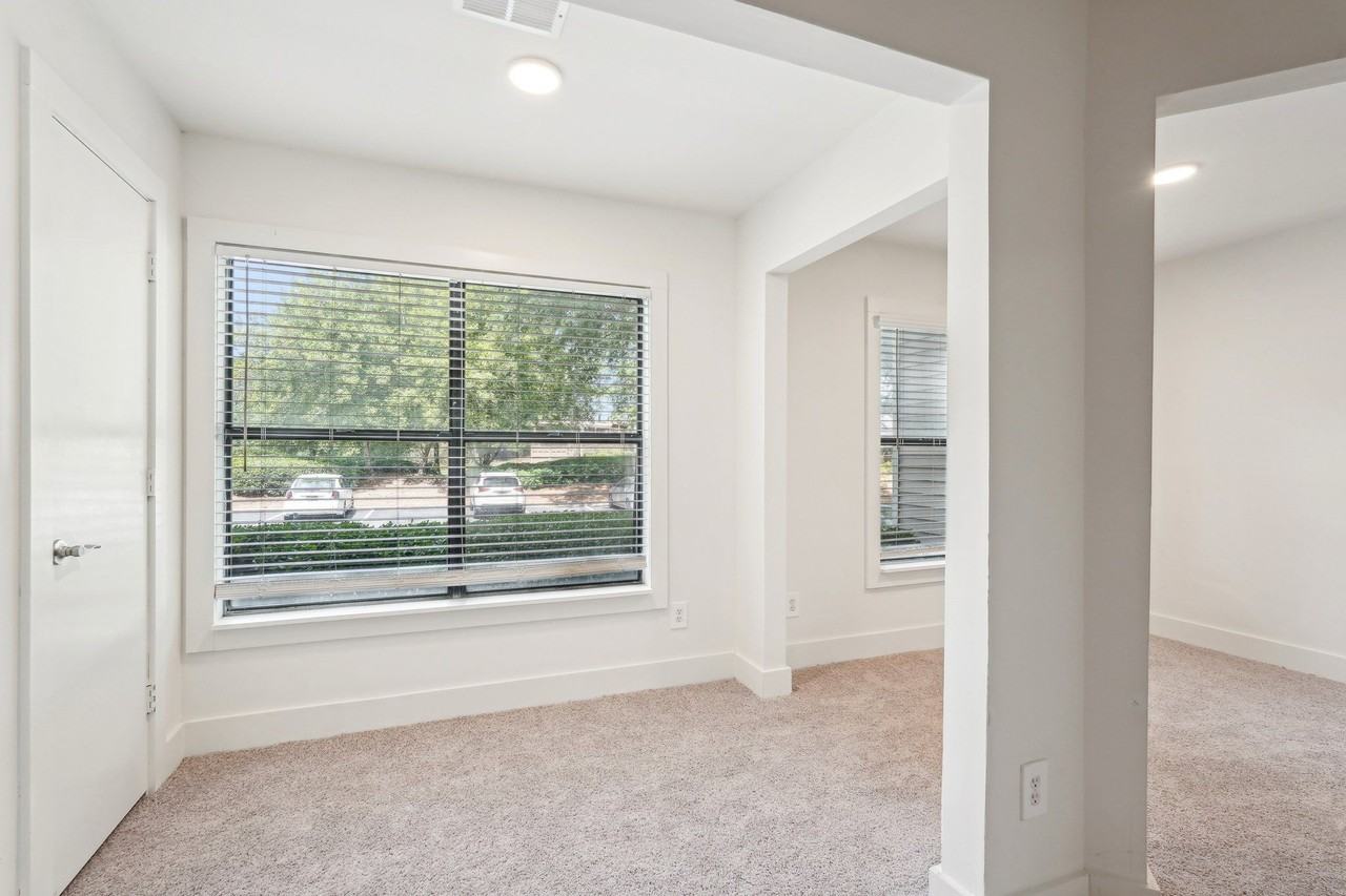 Wesley Trevento Apartments at Lithia Springs - Photo 7 of 55