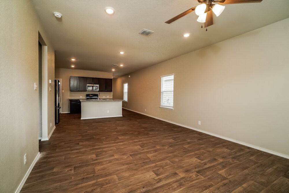 4227 Busbee Flds - Photo 6 of 17