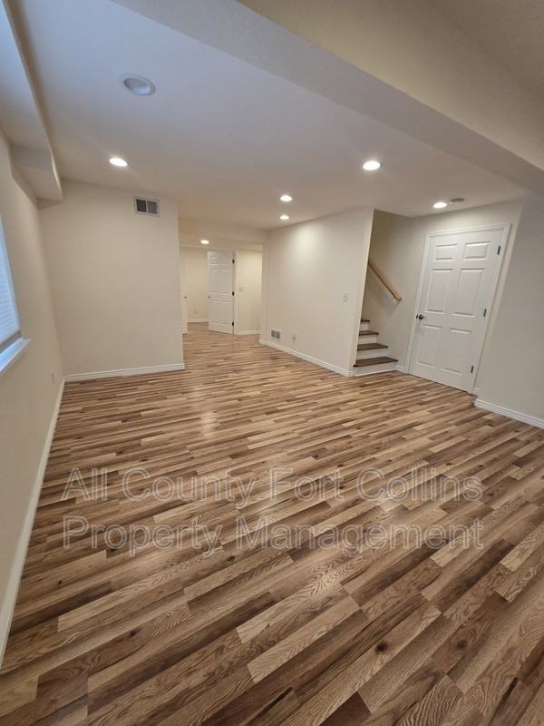 2248 Smallwood Dr - Photo 7 of 8