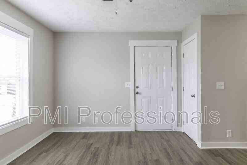 123 Kingsridge Dr #23 - Photo 3 of 14