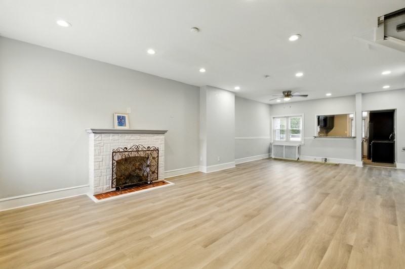 3527 Wabash Ave - Photo 3 of 23