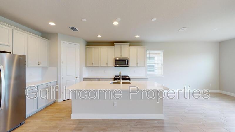 8713 Sundance Loop - Photo 3 of 39