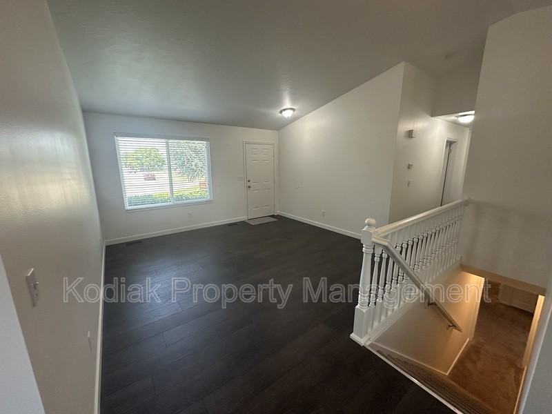 1802 Sw - Photo 7 of 24