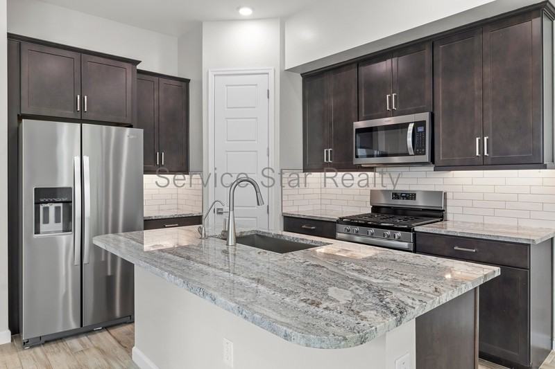 17144 N 50th Pl - Photo 3 of 22