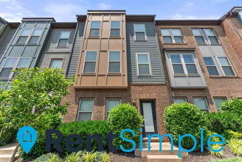 10520 Ratcliffe Trl - Photo 2 of 47