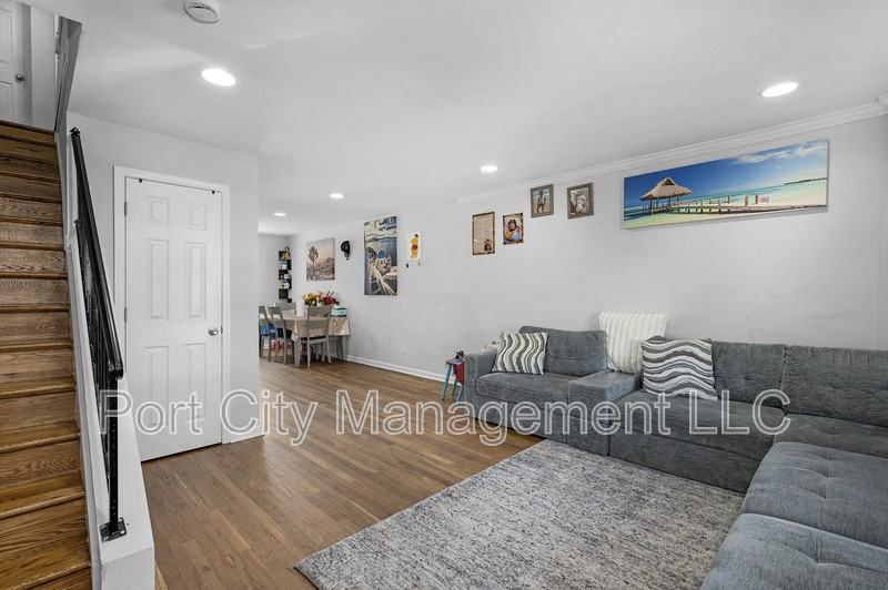 944 Dalton Ave - Photo 5 of 21