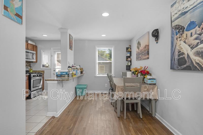 944 Dalton Ave - Photo 6 of 21