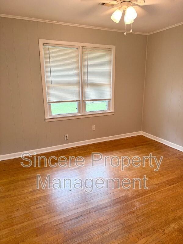 220 E Key Blvd - Photo 2 of 16