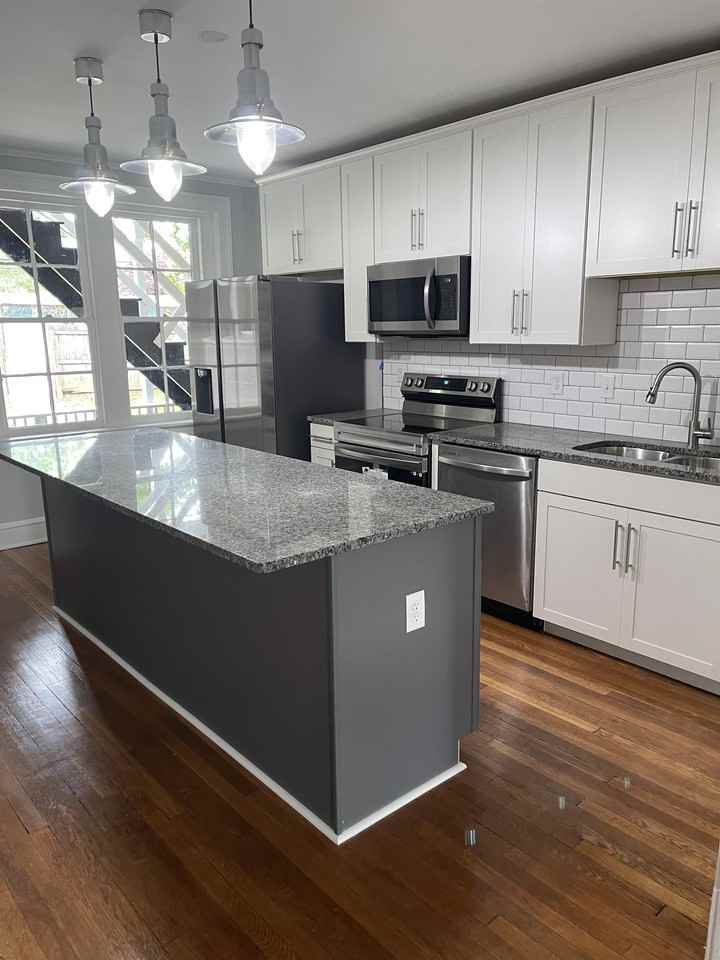 Park Avenue 3406 - Photo 6 of 24