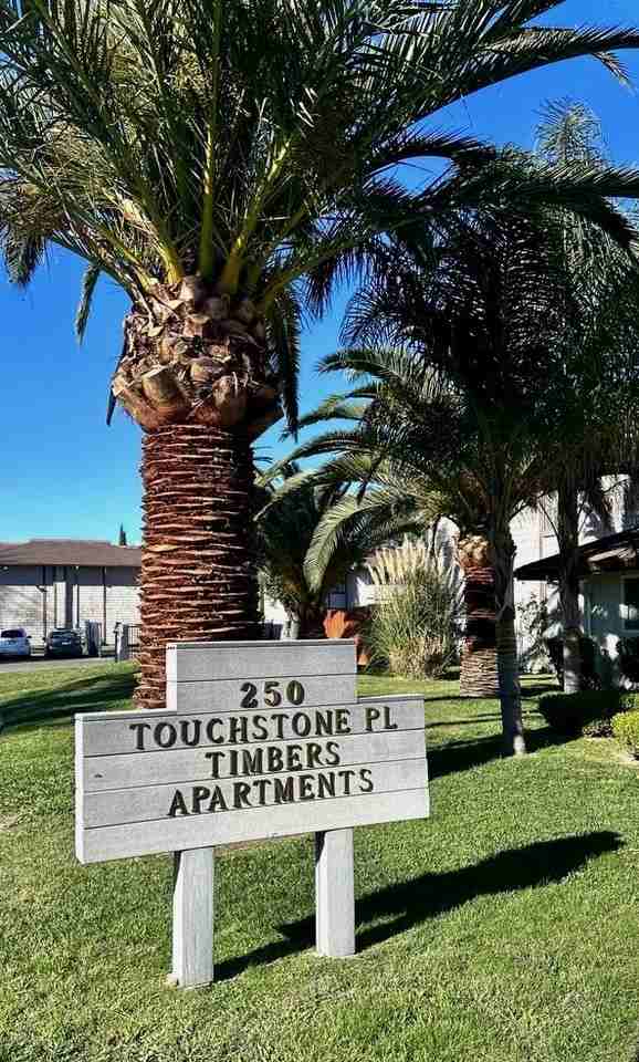 The Timbers Apartments - Photo 2 of 9