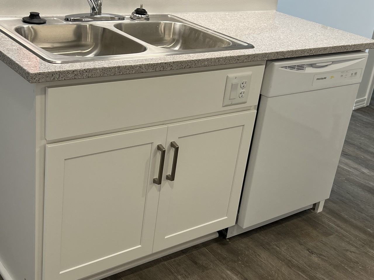 6160 Commerce Drive - Photo 2 of 9